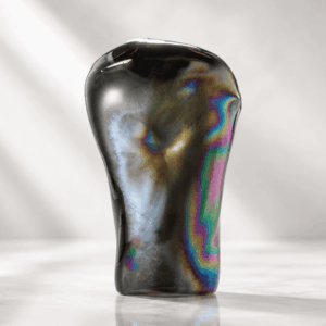 Pearl I., Glass Soul 2023, urna